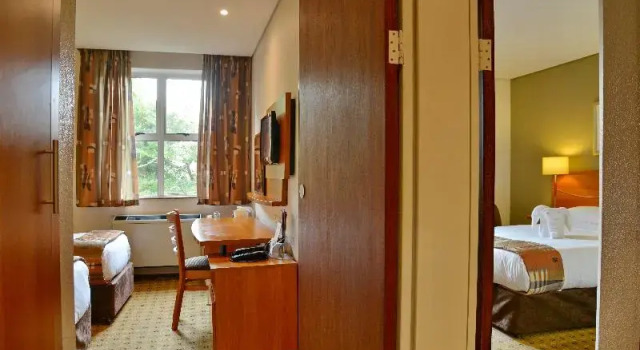 Номер Standard Road Lodge Sandton