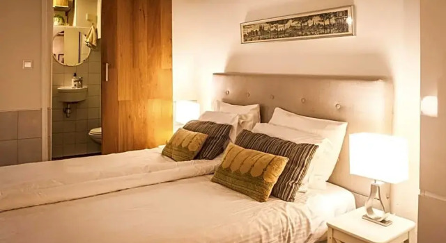 B&B Singel Amsterdam Centre, Забронировать Отель «постель и завтрак» Отели Норда 3 звезды, 3*