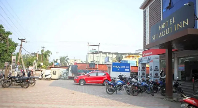 Hotel selaqui Inn, Rezervovat Hotel Hotely v Uttarakhand s parkováním, Parkování