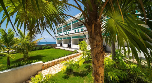 Номер Superior с балконом и с видом на океан Samsara Cliff Resort