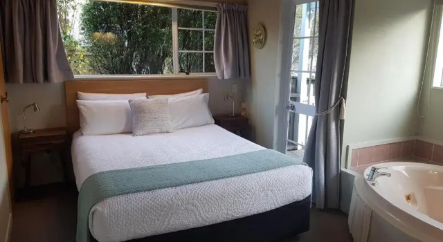 Студия с частичным видом Cottage Mews Motel