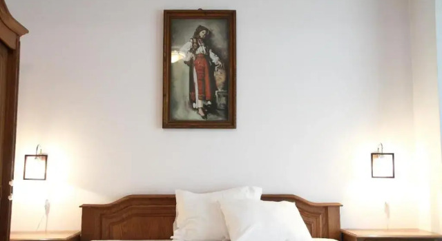 Mellis 1, Varaa Hotelli Cluj-Napoca 