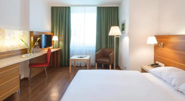 Двухместный номер Classic Отель Four Points Flex by Sheraton Vienna Hauptbahnhof