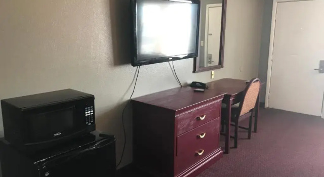 Номер Standard Express Inn - Bay City