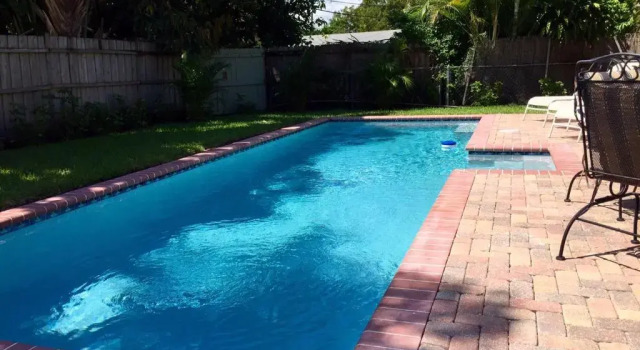 Коттедж Casa del Sol - Cozy Hideaway with Pool in Grandview Heights