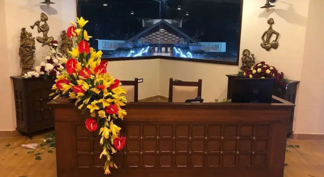 Shathayu Retreat, Rezerwuj Hotel Hotele w Bangalore z basenem, Basen