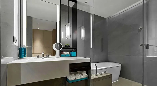 Двухместный номер Deluxe с видом на море Hilton Zhuhai