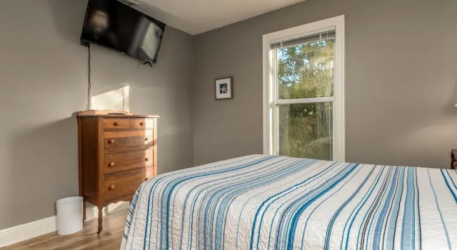 The Island Spot - 721 Bienville 3 Bedroom Home by RedAwning, Varaa Lomakoti Huvilat kohteessa Alabama, Villa