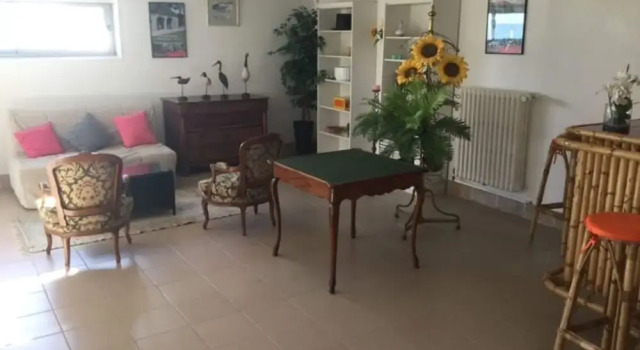 Апартаменты 1-bedroom Apartment With View of Private Beach