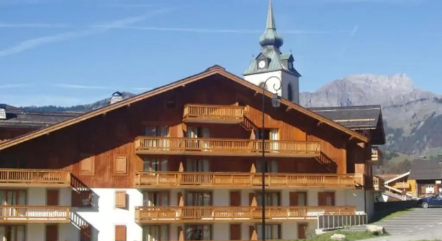 Appartement Notre-Dame-de-Bellecombe, 5 pièces, 10 personnes - FR-1-505-122, Забронировать Апартаменты/квартира Апартаменты Нотр-Дам-де-Белькомб, рядом с Горнолыжный подъемник Биоль 2, Апартаменты/квартира