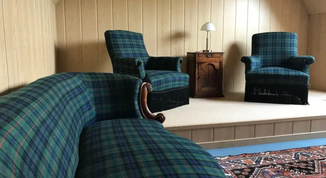 Chateau la Pierre Levée, Rezerwuj Hotel La Gaubretière 
