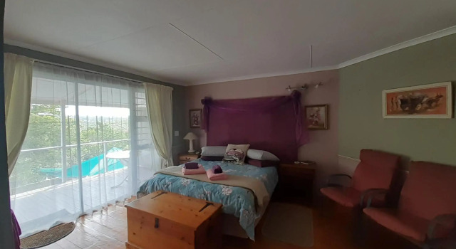 De' Nessie, Book Hotel Seafield Eastern Cape