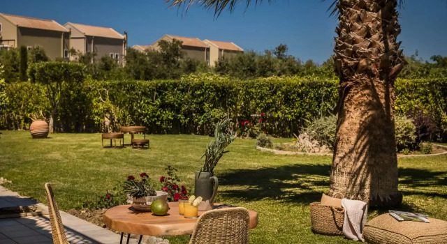 Номер Deluxe Avithos Resort Hotel