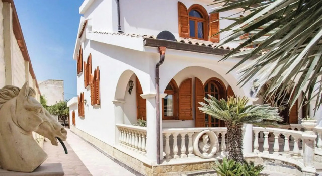 Traditional holiday home  with private terrace