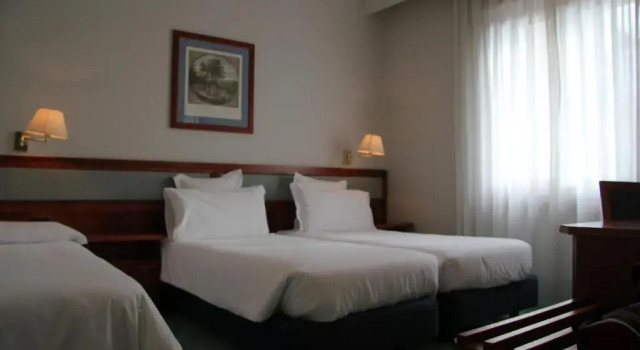 Трёхместный номер Economy Hotel Marad
