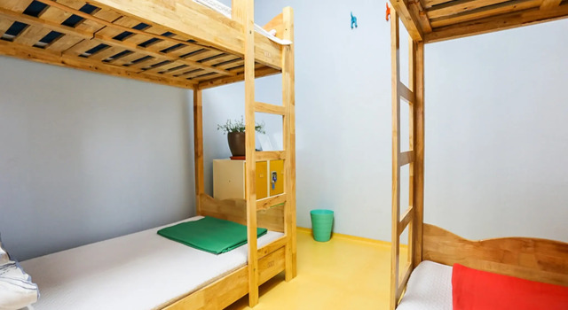Кровать в общем номере (женский номер) Tongyeong Episode Guesthouse