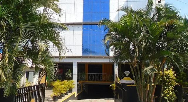 Royal Residency, Rezervovat Hotel Hotely v Bangalore s parkováním, Parkování