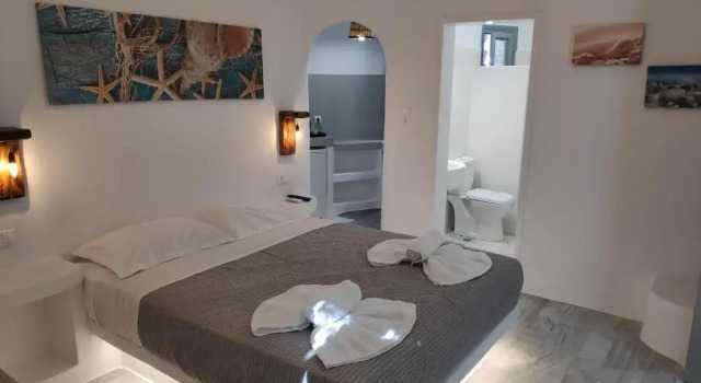 Grey Rooms Naxos