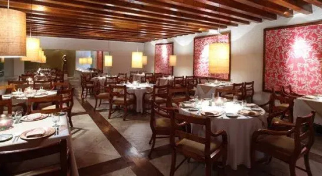 Westin Brisas Resort, Забронировать Курортный отель Отели Ixtapa-Zihuatanejo с бассейном, Бассейн