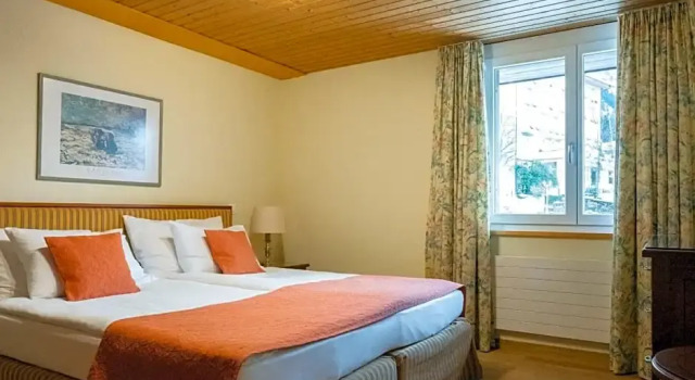 Люкс с балконом Hotel Silberhorn - Residences & Spa Wengen