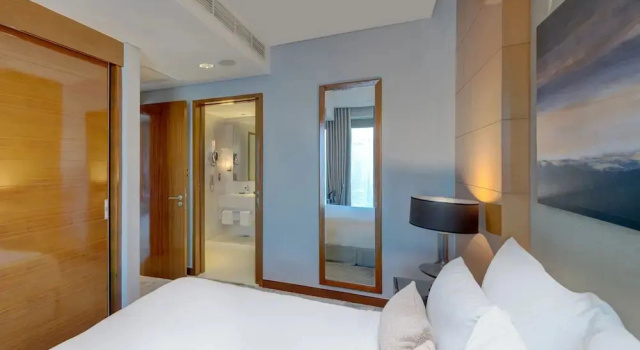 Creston Suites Vacation Homes Rental - The Dubai Mall Residences, Забронировать Апарт-отель Отели Эмирата Дубая с завтраком, рядом с Станция метро Burj Khalifa, Завтраки