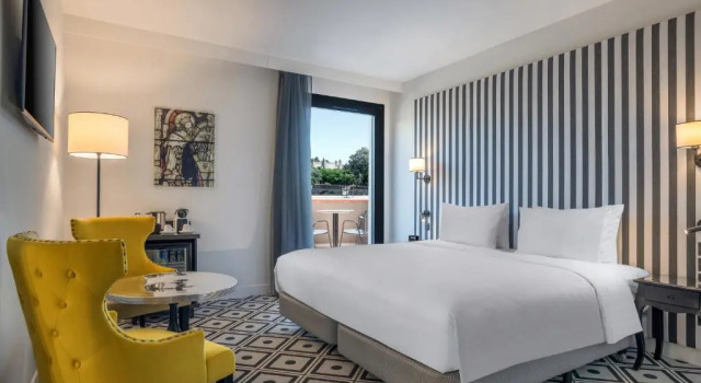 Hotel du Roi & Spa by SOWELL COLLECTION, Réserver Complexe hôtelier Hôtels à Carcassonne avec parking, Parking