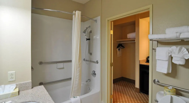 Двухместный люкс Country Inn & Suites by Radisson, Conway, AR