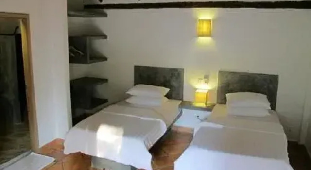 Nature's Garden Resort Kep, Boek Resort Hotels in Kep Province met parkeren, Parkeren