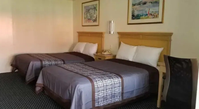 Четырёхместный номер Standard Budget Lodge