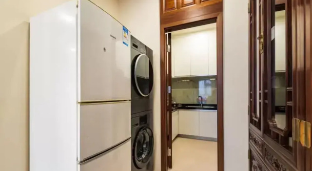 Номер Luxury Guangzhou He She Art Apartment
