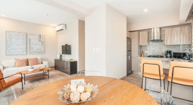 Апартаменты с балконом Flat in Regatta II With Breakfast Included 302