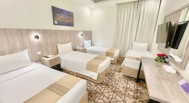 Четырёхместный номер Standard с видом на город Alayam Elite Hotel