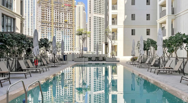 Апартаменты Silkhaus Stylish 1bdr With Pool Balcony Dubai Creek Harbour