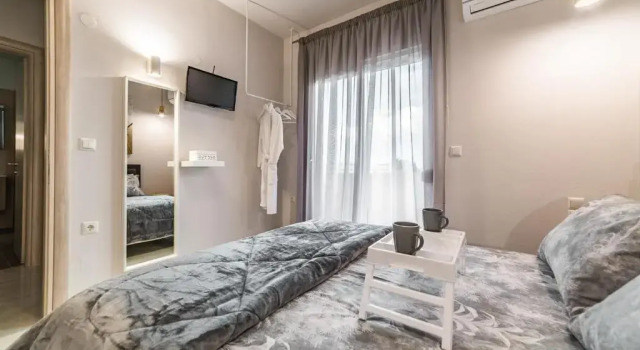 Brand New 1bd Flat Near the City Center, Rezerwuj Hotel Hotele w Retimno z parkingiem, Parking