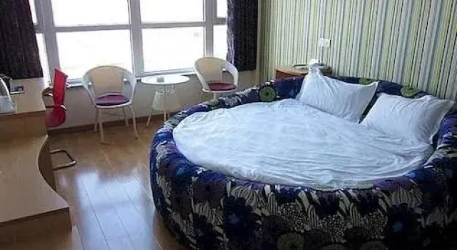 Shuangdie Business Hotel, Prenota Hotel Hotel a Shandong con parcheggio, Parcheggio