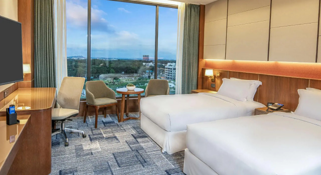 Двухместный номер Standard с видом на озеро Hilton Clark Sun Valley Resort