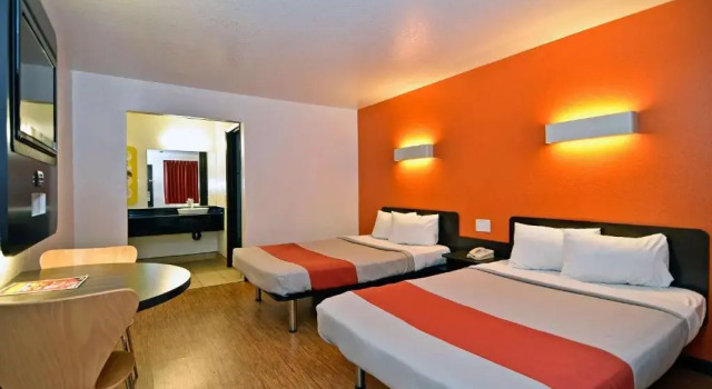Четырёхместный номер Standard Motel 6-Fairfield, CA - Napa Valley