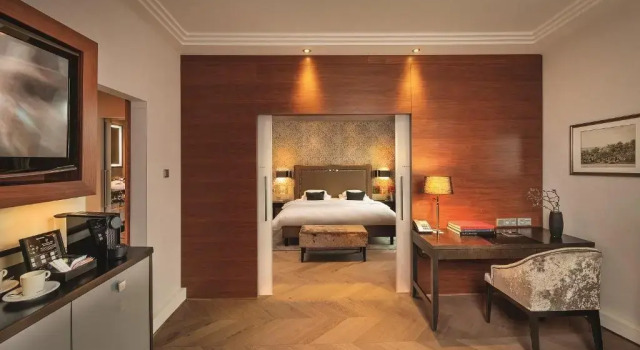 Люкс с 2 комнатами Hotel Maximilian’s