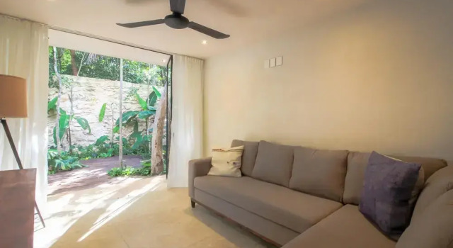 Elegant Boho-style Villa Fabulous Private Rooftop Deck Outstanding Outdoor Pool in Holistika, Rezervasyon Villa Tulum havuzlu oteller, Yüzme Havuzu