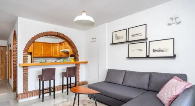 Apartment - 1 Bedroom with Pool and WiFi - 107888