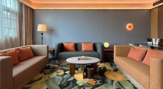 Люкс Orange Mercure (Chaozhou Ancient City West Lake Branch)