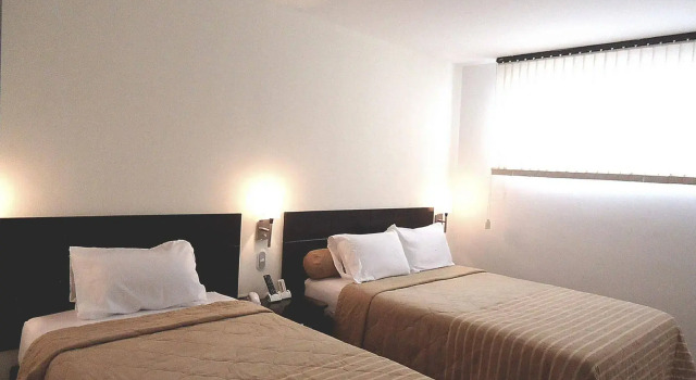 Hotel Granada Inn