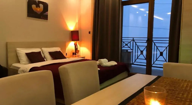 Milmari M12, Buchen Sie Hotel Kopaonik 
