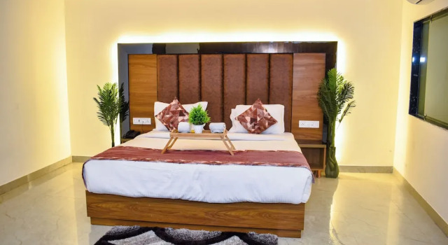 Номер Standard Hotel Yash Palace Near IGI Airport