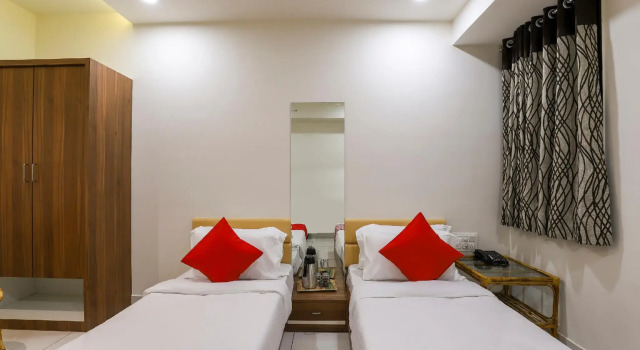Люкс Standard OYO 60259 Hotel Surbhi
