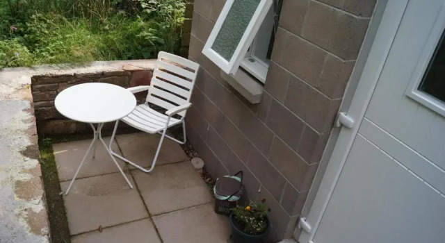 Апартаменты Self-contained light and bright Apartment in Kirriemuir