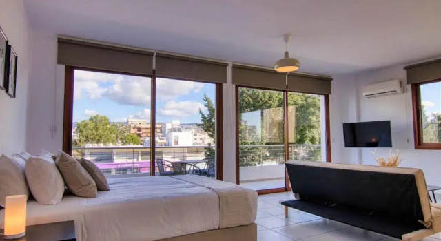 Phaedrus Living City Flat Palas 103