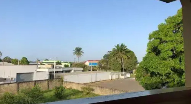 Tropical Breeze Apartments