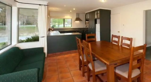 Hedditch Hideaway