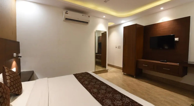 Номер Standard OYO Flagship 5383 Hotel Under Bridge Inn